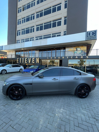 Jaguar XE 2.0 Se 240cv