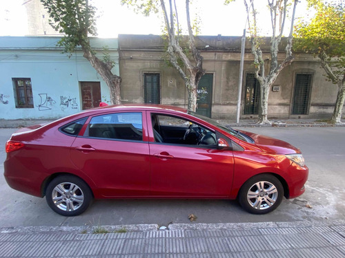 Imagen 4 de 15 de Haima M3 1.5 Extra Full Divino !!!