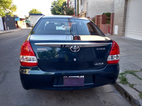 Toyota Etios 1.5 Sedan Xls 2015