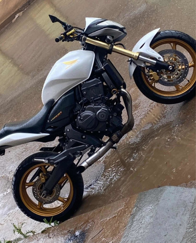 Atalla Atalla 2,5 Hornet