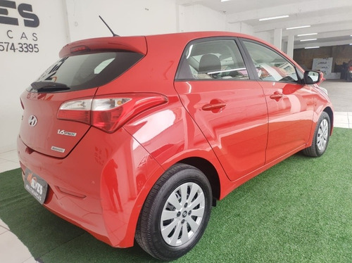 Imagem 4 de 14 de Hyundai Hb20 2014 1.6 Comfort Plus Flex Aut. 5p