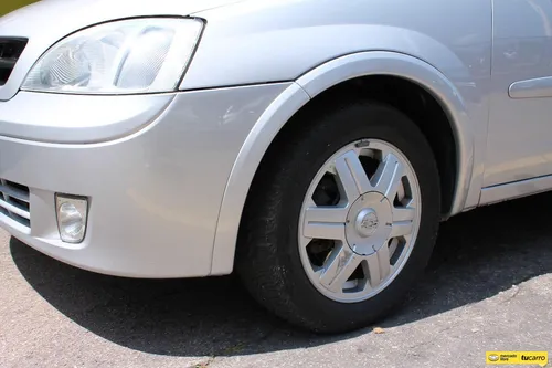 Chevrolet Corsa 1.8 Gls Evolution Mt