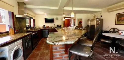 Vende Apartamento De 3 Dormitorios En San Rafael, Punta Del Este.