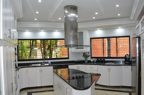 Imagen 8 de 29 de Casa En El Bosque Valencia Con Piscina, Marisol Castro 0424-4923040
