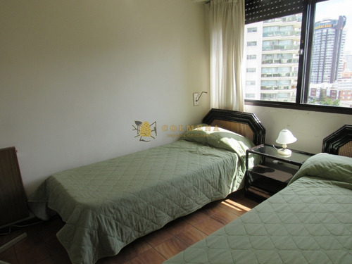 Apartamento En Brava - Punta Del Este - Consulte!!!!- Ref: 3616