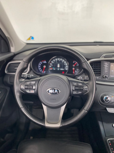 Kia Sorento 3.3 V6 GASOLINA EX 7L AUTOMATICO