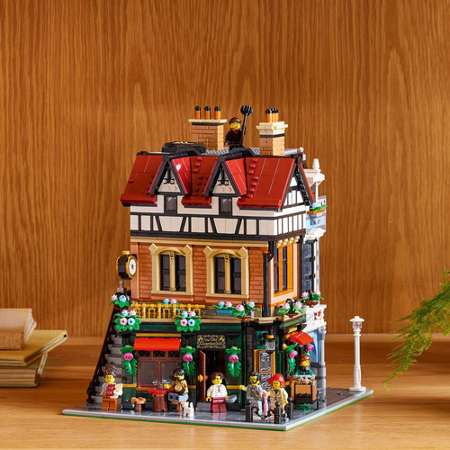 Lego® Icons Esquina Tudor Set De Construcción 10350