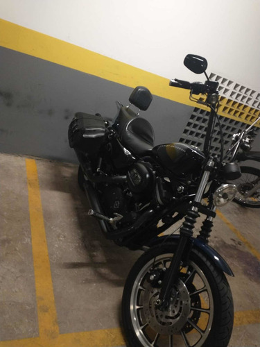 Imagem 5 de 7 de Harley Davidson 883r