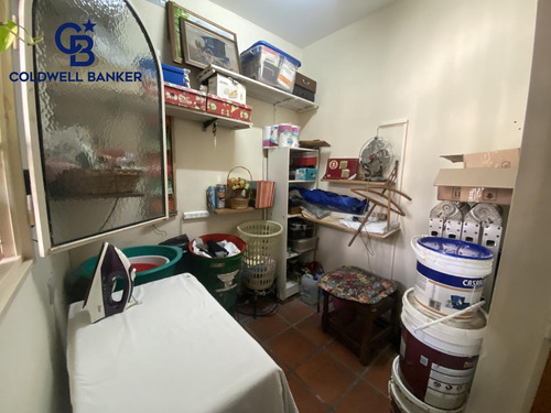 Casa En Venta 8 Ambientes En Boedo