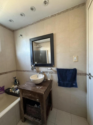 Departamento En Venta - 2 Dormitorios 1 Baño - Lomas De Núñez