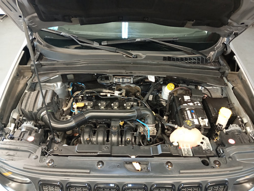 Jeep Renegade 1.8 Sport