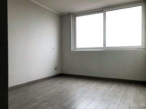 Departamento En Arriendo De 2 Dorm. En Macul