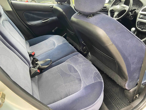 Peugeot 206 2006 1.6 Xt Premium