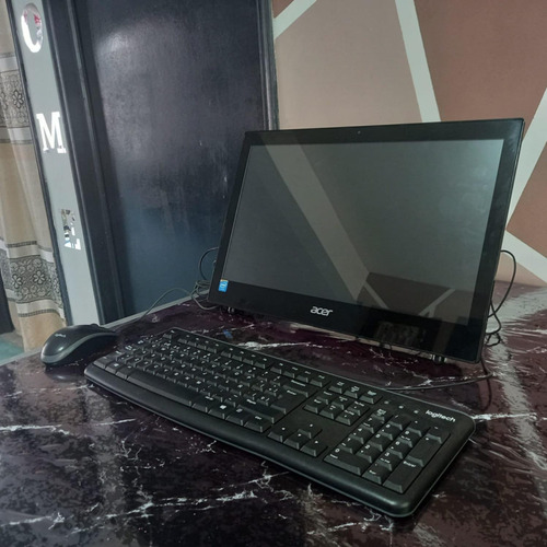 Computadora De Escritorio Todo En 1 (todo En 1 ) (Usado)