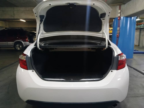 Imagen 6 de 9 de Toyota Corolla