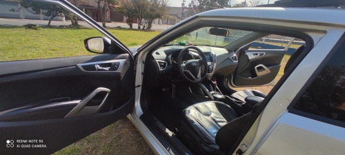 Imagem 9 de 15 de Hyundai Veloster 2012 1.6 16v 2p