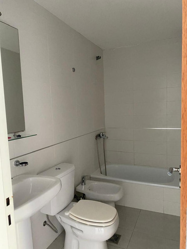 Departamento En Alquiler De 1 Dormitorio En La Plata