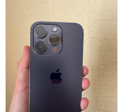 Apple iPhone 14 Pro (128 Gb) - Morado Oscuro Color Violeta (Usado)