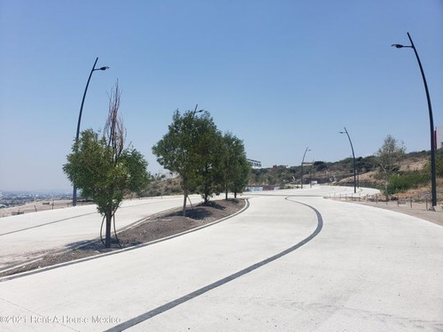 Qh1 Terreno De 325m2 En Preventa Dentro De Privada En Loma Dorada