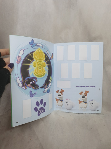 Álbum Pets - A Vida Secreta Dos Bichos - Buzzy (Usado)