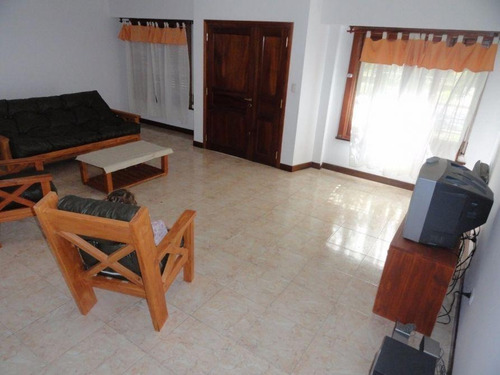 Imagen 2 de 8 de Chalet En Venta En Mar De Ajo