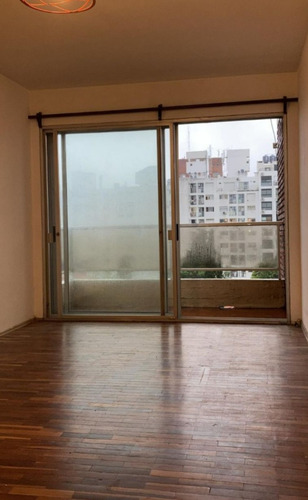 Vendo Con Renta Apartamento De 1 Dormitorio, Balcon Al Frente Con Vista Al Mar, Piso Alto, Vista Despejada Y Ventilacion Cruzada Proximo A World Trade Center, Acepta Banco.