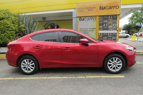 Mazda 3 2.0 Touring At