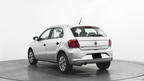 Imagen 3 de 15 de Volkswagen Gol 2019 1.6 Trendline Mt