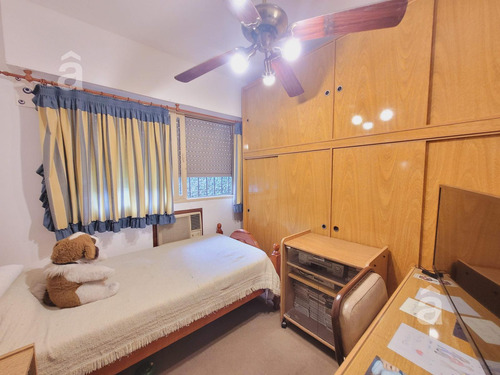 Casa En Villa Ballester - Venta - Lote Propio - Multifamiliar.