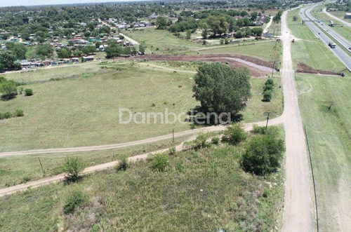 Imagen 2 de 10 de Terreno En Venta O Permuta Sobre Colectora Sur Acceso Oeste - Luján, Luján