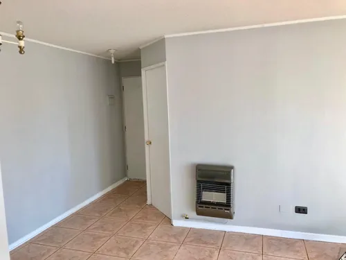 Venta Departamento 2 Dormitorios Y 1 Baño, Metro La Cisterna