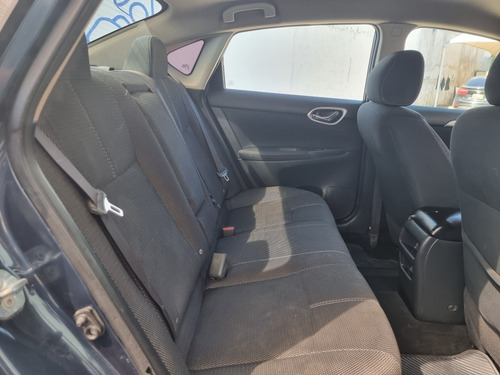 Imagen 13 de 15 de Nissan Sentra 2016 1.8 Advance At