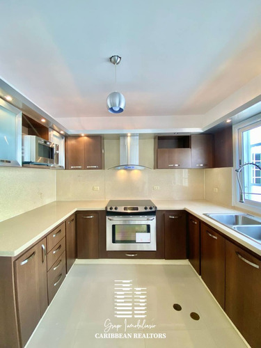 Town House En Alquiler. Conj. Resd Tierra Del Sol