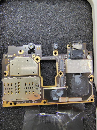 Placa Mãe Pocophone F1 (retirar Peças) (Usado)
