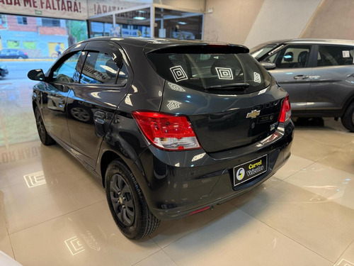 Chevrolet Onix 1.0 Lt 8v Flex 4p Manual
