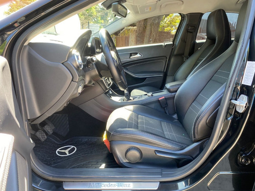 Imagen 9 de 19 de Mercedes-benz A200 1.6 Turbo Manual