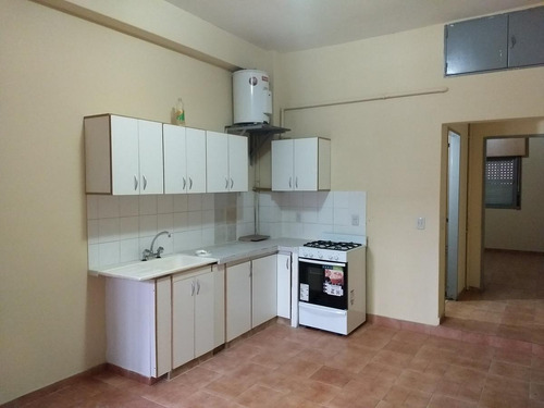 Edificio Comercial En Venta En Gregorio De Laferrere