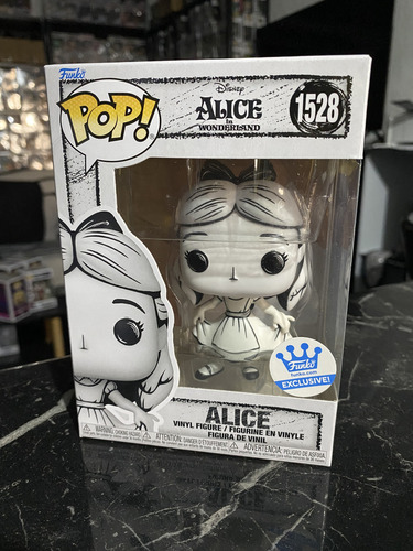 Funko Shop Pop Alice Sketched #1528 Disney