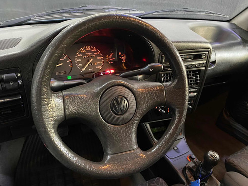 Imagem 3 de 12 de Volkswagen Gol Tsi