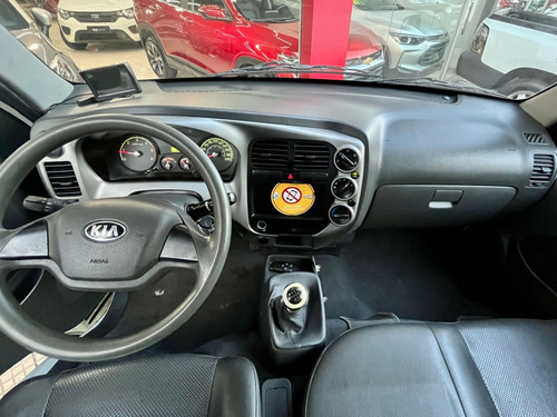 Kia Bongo 2.5 TD DIESEL STD CS MANUAL