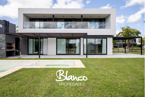 Casa  En Alquiler En Vistas, Puertos, Escobar