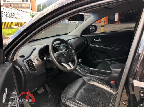 Kia Sportage Revolution Lx At 2.0 2012