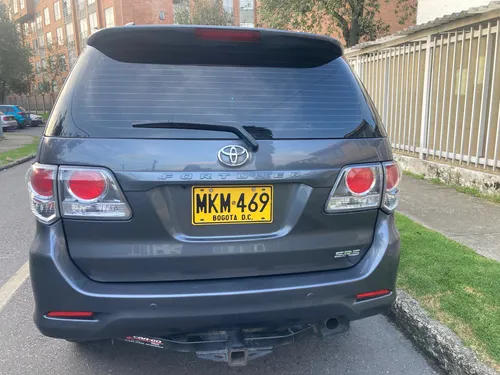 Toyota Fortuner 2.7l 4x2