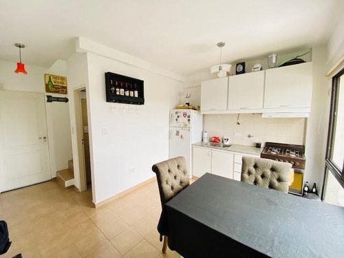 Imagen 2 de 16 de Departamento En La Plata - Calle 33 E/ 21 Y 22 - Dacal Bienes Raices