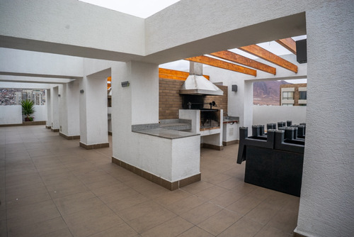 Parque Brasil / 4 Dorm + 3 Baños / Estacionamiento + Bodega