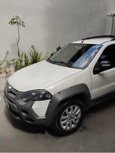 Fiat Palio Adventure 1.8 Locker Flex 5p