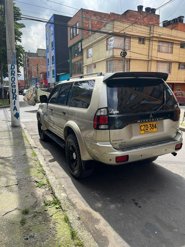 Imagen 2 de 18 de Mitsubishi Nativ Modelo 2009