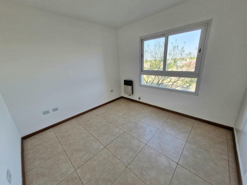 Duplex Valle Escondido 3 Dormitorios 2 Baños Amenities