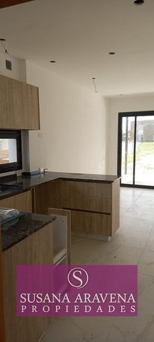 Casa En Alquiler En Puertos Del Lago, Escobar