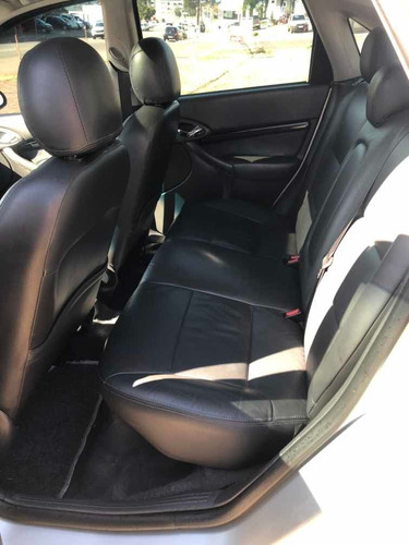 Ford Focus Sedan 2008 2.0 Ghia Aut. 4p